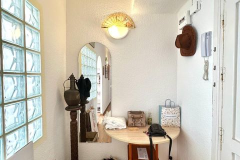 Lejlighed i Torrevieja, Alicante, Torrevieja - € 179.900 | Ref: MLSC3026090 - foto 3