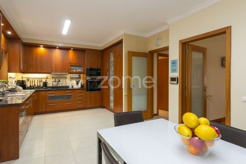 Villa a Vila Nova da Telha, Porto, Vila Nova da Telha - € 549.000 | Ref: ZMPT583859 - foto 9