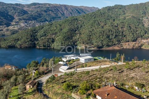 Villa i Braga, Braga, Braga - € 1.100.000 | Ref: ZMPT583912 - foto 35