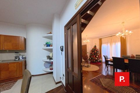 Rækkehus i Caserta, Caserta, Caserta - € 575.000 | Ref: kA9298 - foto 14