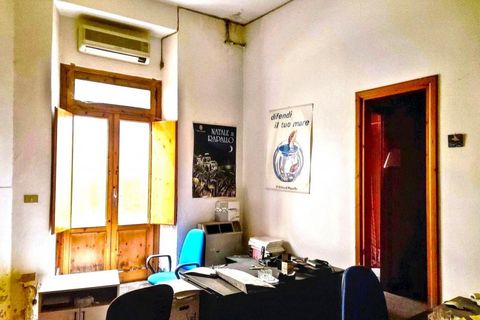 Erhvervsejendom i Rapallo, Genoa, Rapallo - € 52.992 | Ref: 25689 - foto 3