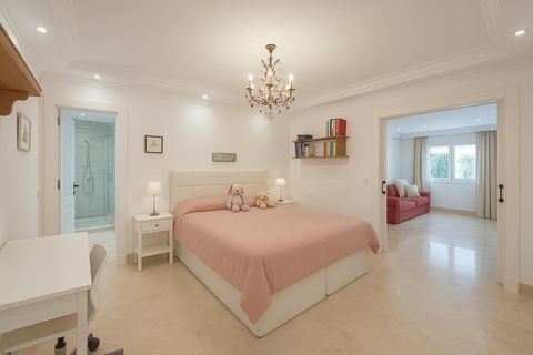 Villa a Marbella, Malaga, Marbella - € 2.450.000 | Ref: ARGM035V4 - foto 10
