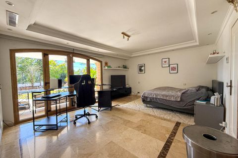 Villa a Marbella, Malaga, Marbella - € 2.450.000 | Ref: ARGM035V4 - foto 33