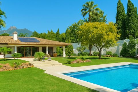 Villa a Marbella, Malaga, Marbella - € 2.450.000 | Ref: ARGM035V4 - foto 34