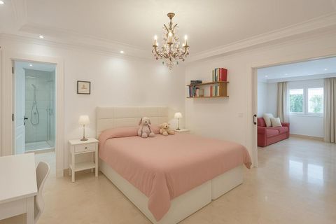 Villa a Marbella, Malaga, Marbella - € 2.450.000 | Ref: ARGM035V4 - foto 43