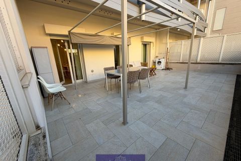 Apartament a Florence, Florence, Florence - € 1.650/mes | Ref: a25447 - foto 23