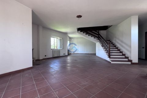 Villa a Catanzaro, Catanzaro, Catanzaro - € 250.000 | Ref: CZ-709 - foto 3
