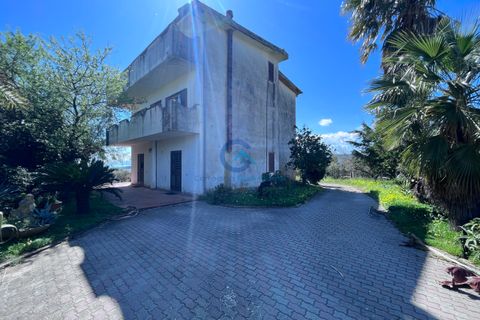 Villa a Catanzaro, Catanzaro, Catanzaro - € 250.000 | Ref: CZ-709 - foto 9