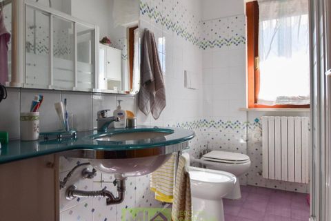 Leilighet i Comunanza, Ascoli Piceno, Comunanza - € 129 000 | Ref: 115170 - foto 17