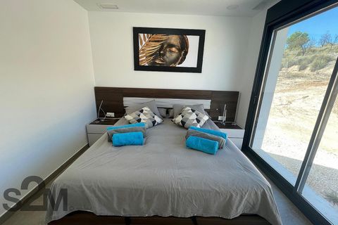 Villa a Pinoso, Alicante, Pinoso - € 472.650 | Ref: ELS9005 - foto 13