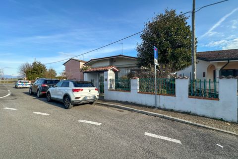 Villa a Chiopris-Viscone, Udine, Chiopris-Viscone - € 215.000 | Ref: D-1174 - foto 3