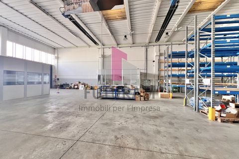 Erhvervsejendom i Montecchio Maggiore, Vicenza, Montecchio Maggiore - € 390.000 | Ref: 611FUTURAM - foto 9