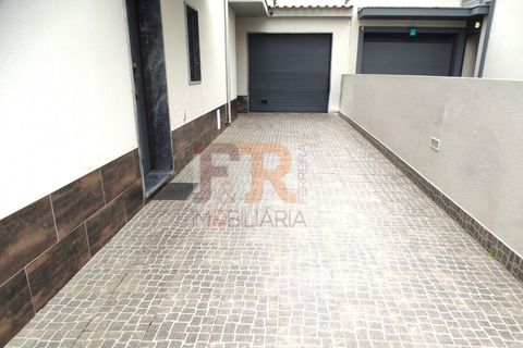 Byhus i Quinta do Conde, Setubal, Quinta do Conde - € 445.000 | Ref: MGN-3232 - foto 1