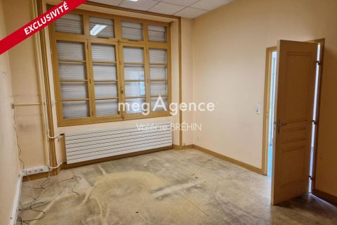 L'establiment comercial a Bais, Mayenne, Bais - € 116.667 | Ref: 196711 - foto 8