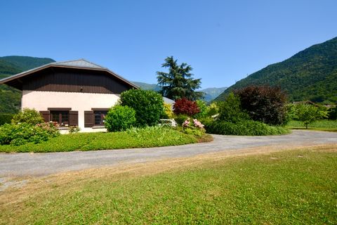 Villa a Albertville, Savoie, Albertville - € 849.000 | Ref: 340932691840 - foto 4