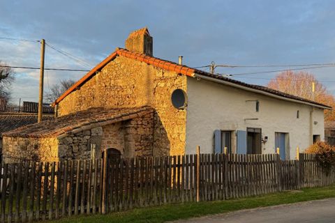 Landejendom i Caunay, Deux-Sevres, Caunay - € 76.500 | Ref: 0FDA15AAAD374530 - foto 1