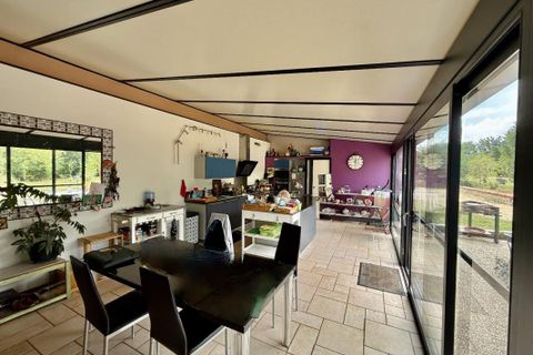 Farm i Saint-Coutant, Deux-Sevres, Saint-Coutant - € 270.500 | Ref: A967727F03414849 - foto 4