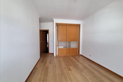 Lejlighed i Amadora, Lisbon, Amadora - € 408.000 | Ref: ZTRE-00009/12758 - foto 13