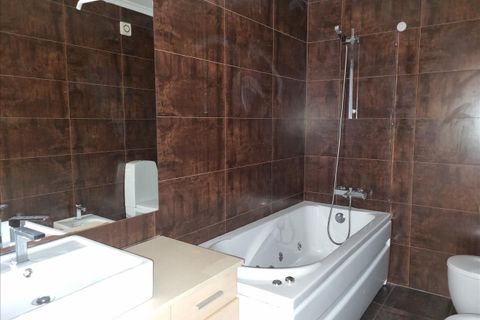 Lejlighed i Amadora, Lisbon, Amadora - € 408.000 | Ref: ZTRE-00009/12758 - foto 17