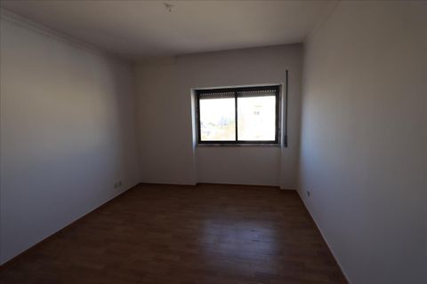 Lejlighed i Seixal, Setubal, Seixal - € 289.000 | Ref: ZTRE-03509/12758 - foto 8