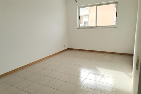 Lejlighed i Amadora, Lisbon, Amadora - € 259.000 | Ref: ZTRE-04138/12758 - foto 5
