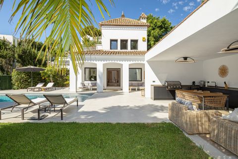Villa a Benahavis, Malaga, Benahavis - € 1.998.000 | Ref: PANR-16103 - foto 2