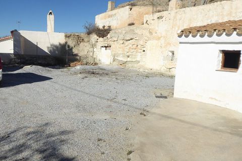 Cave house i Baza, Granada, Baza - € 39.000 | Ref: v3041 - foto 2