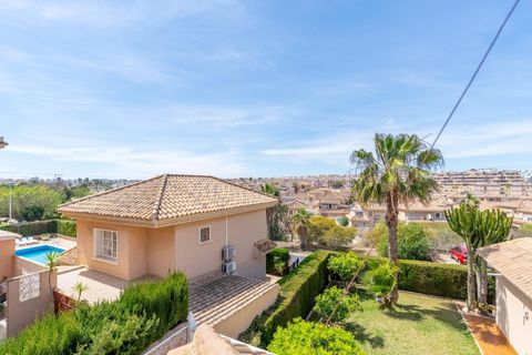 Villa i Torrevieja, Alicante, Torrevieja - € 325.000 | Ref: MCO-42239 - foto 26