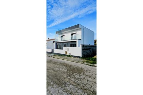 Villa i Santa Barbara, Lisbon, Santa Barbara - € 498.000 | Ref: RF-17-12/2025 - foto 6