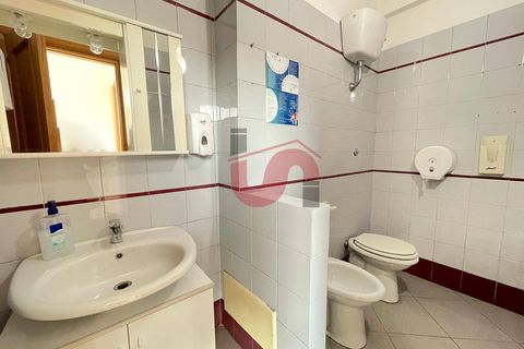 L'establiment comercial a Benevento, Benevento, Benevento - € 1.800/mes | Ref: AA39813 - foto 23