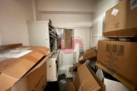 L'establiment comercial a Benevento, Benevento, Benevento - € 1.800/mes | Ref: AA39813 - foto 26