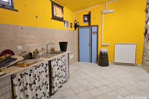 Villa a Assisi, Perugia, Assisi - € 450.000 | Ref: 1895 - foto 29