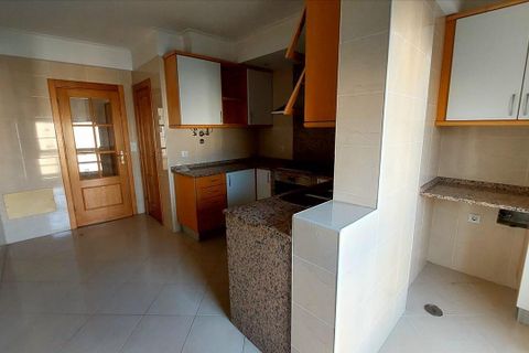 Lejlighed i Alenquer, Lisbon, Alenquer - € 337.000 | Ref: ZTRE-03576/12758 - foto 9