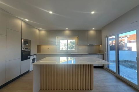 Villa i Quinta do Anjo, Setubal, Quinta do Anjo - € 600.000 | Ref: CAS_36 - foto 3