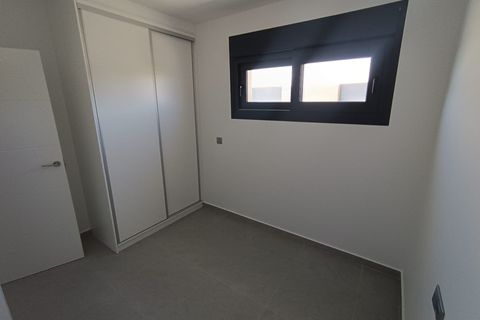 Villa a Daya Nueva, Alicante, Daya Nueva - € 317.000 | Ref: C067-D01-V32 - foto 14