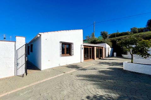 Villa i Vinuela, Malaga, Vinuela - € 475.000 | Ref: IRE2601 - foto 38