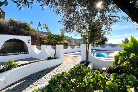 Villa i Vinuela, Malaga, Vinuela - € 475.000 | Ref: IRE2601 - foto 1