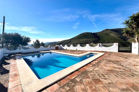 Villa i Vinuela, Malaga, Vinuela - € 475.000 | Ref: IRE2601 - foto 16