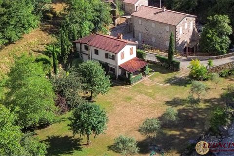 Landejendom i Bagnone, Massa and Carrara, Bagnone - € 470.000 | Ref: A312 - foto 3