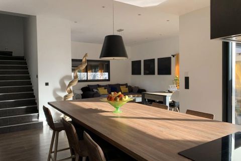 Villa a Cabestany, Pyrenees-Orientales, Cabestany - € 472.000 | Ref: 6833 - foto 2