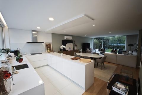 Villa a Porto, Porto, Porto - € 4.950/mes | Ref: 2021-076 - foto 4