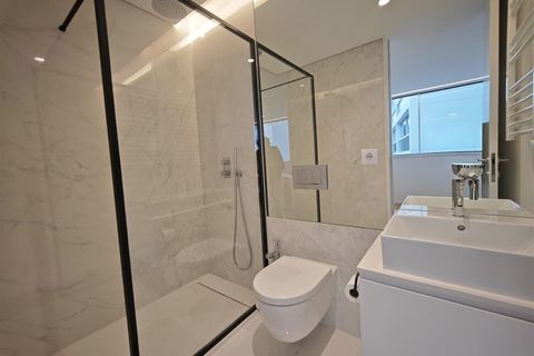 Villa a Porto, Porto, Porto - € 4.950/mes | Ref: 2021-076 - foto 12