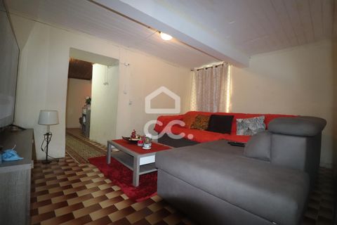 Villa i Ponta Delgada, Sao Miguel, Ponta Delgada - € 199.950 | Ref: 326/M/03702 - foto 3