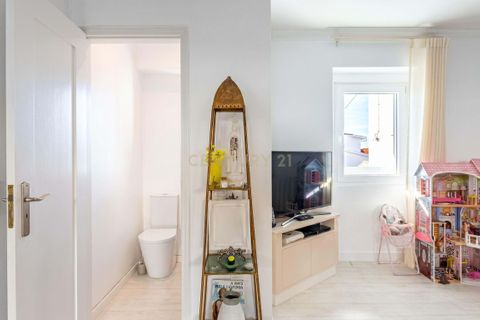 Villa i Carcavelos, Lisbon, Carcavelos - € 650.000 | Ref: C0376-00801 - foto 8