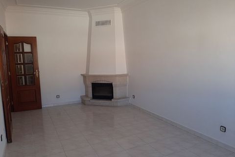 Lejlighed i Seixal, Setubal, Seixal - € 265.000 | Ref: ZTRE-03240/12758 - foto 4