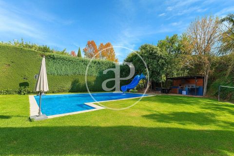 Villa a La Moraleja, Madrid, La Moraleja - € 4.950.000 | Ref: VMN2601001 - foto 3