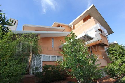 Villa en Rende, Cosenza, Rende - € 600.000 | Ref: 584 - photo 5
