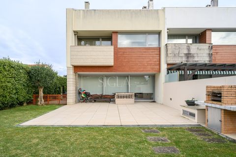 Villa i Arcozelo, Porto, Arcozelo - € 685.000 | Ref: 225/25 - foto 1