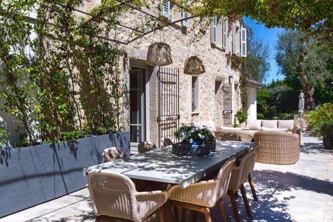 Villa i Valbonne, Alpes-Maritimes, Valbonne - € 4.950.000 | Ref: HH-16030386 - foto 3