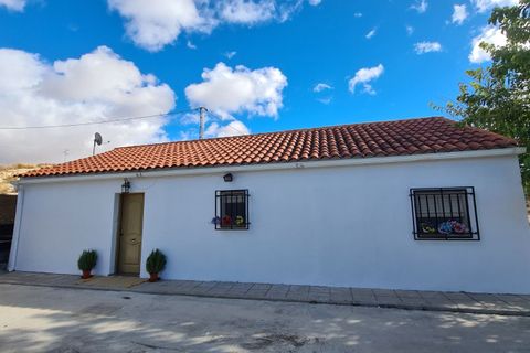 Landejendom i Caniles, Granada, Caniles - € 139.500 | Ref: IZ-G2063 - foto 1